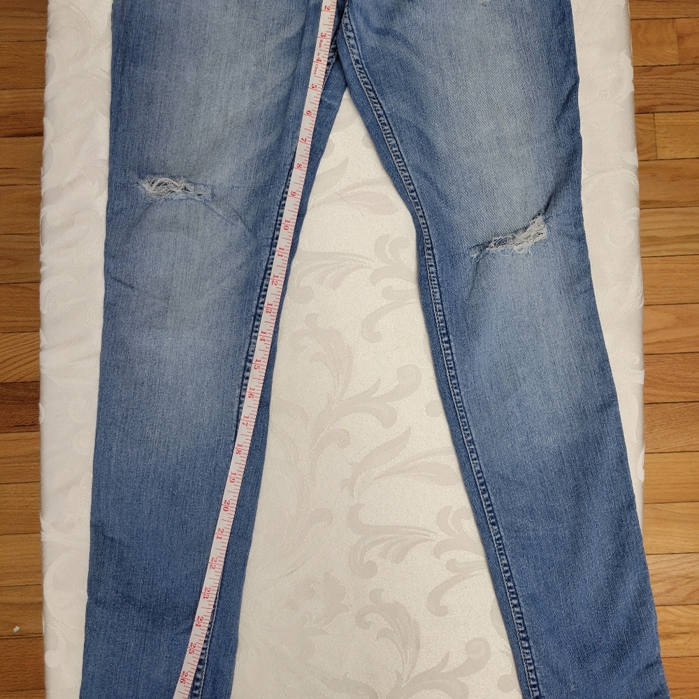 Hollister Distressed Jeans wt 27 - Picture 12 of 15